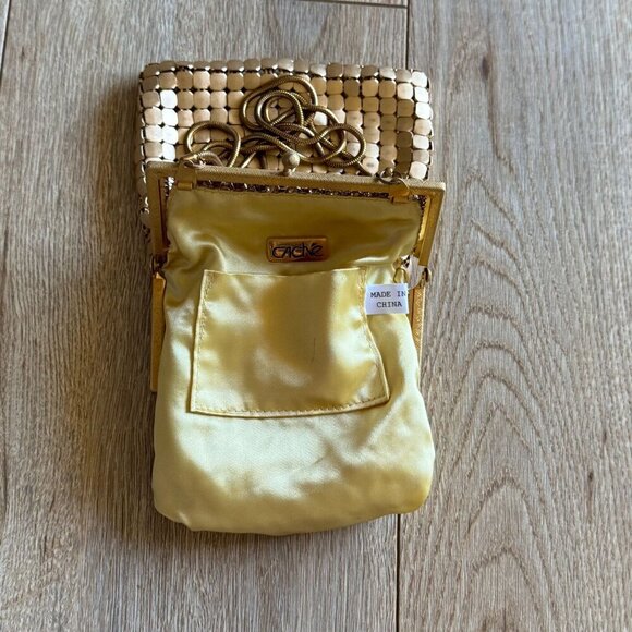 Vintage Cache Gold Chainmail Kiss Lock Shoulder Strap Evening Purse Clutch - Picture 10 of 12